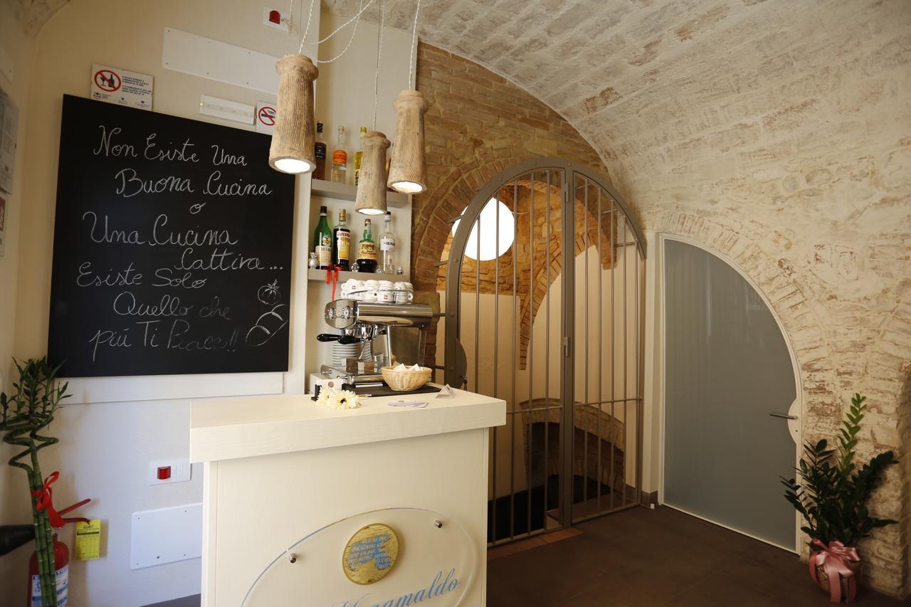 Il Maramaldo Bed&Breakfast-Restaurant 拉亚蒂科 外观 照片